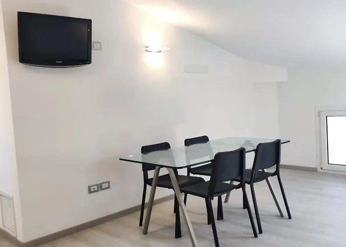 La Mansarda Del Panfilo * تّشيرفييا